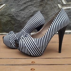 SOLD Brazil Torricela peep toe